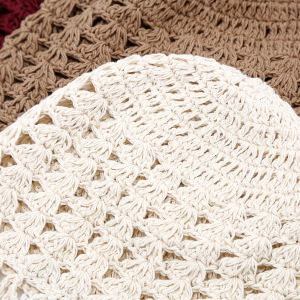 Bonnet Romantique Ajouré En Laine Pour Femme h5 Image4