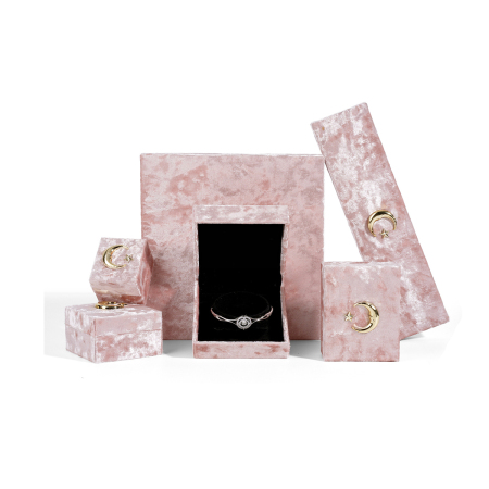 Boîte à bijoux en velours lune