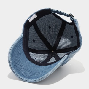 Casquette De Baseball Femme En Denim Brodé De Cerises Douces h5 Image5
