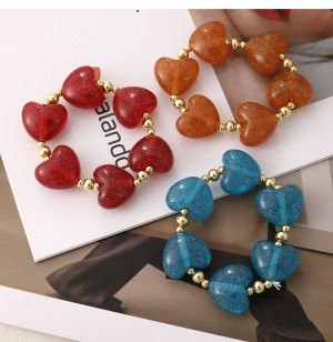 Bracelet En Résine Douce Avec Perles De Cuivre En Forme De Cœur Et Perles De Cuivre. h5 Image3