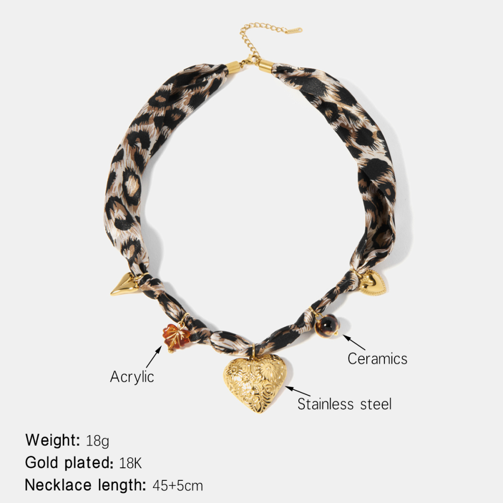 Collier Pendentif Cœur En Acier Inoxydable Imperméable À Motif Léopard 