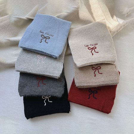Écharpe D'Hiver En Rayonne Et Laine, 1 Pièce, Couleur Unie, Brodée, Avec Nœud Papillon