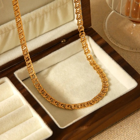 Collier classique en acier inoxydable étanche couleur or (1 pièce)