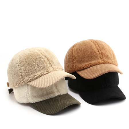 1 Casquette De Baseball Décontractée En Peluche De Couleur Unie
