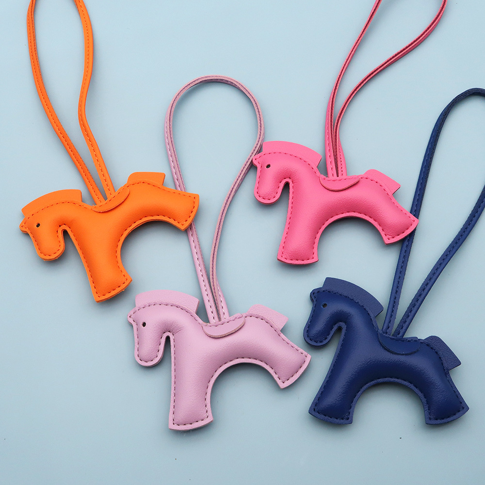 1 Breloque De Sac En Pu En Forme De Cheval Mignon Image3