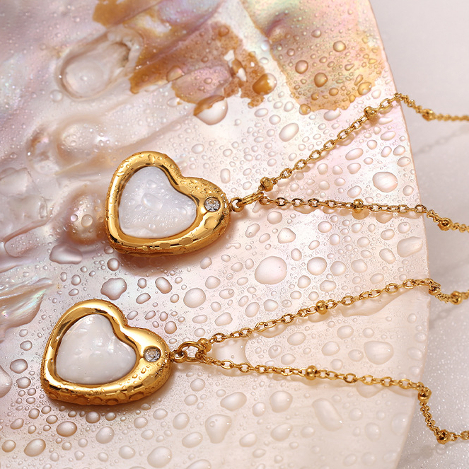 Colliers Pendentifs Daily Heart En Acier Inoxydable Étanche Couleur Or h5Image3
