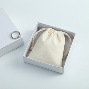 1 Pochette À Bijoux En Coton Avec Cordon De Serrage h5 Image3