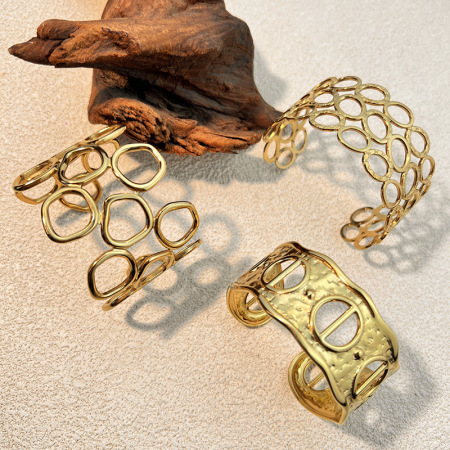 Bracelet manchette classique en acier inoxydable étanche couleur or (1 pièce) 2