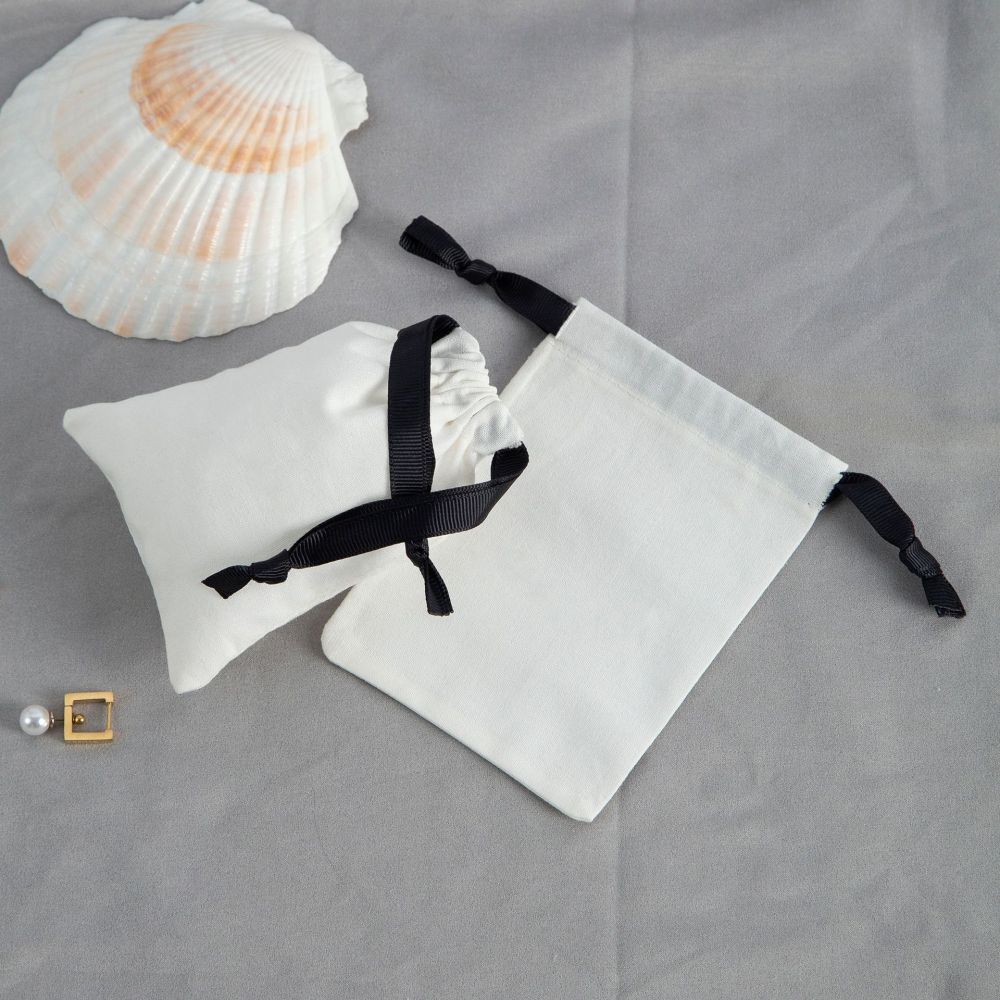 1 Pochette À Bijoux En Coton Uni Image3