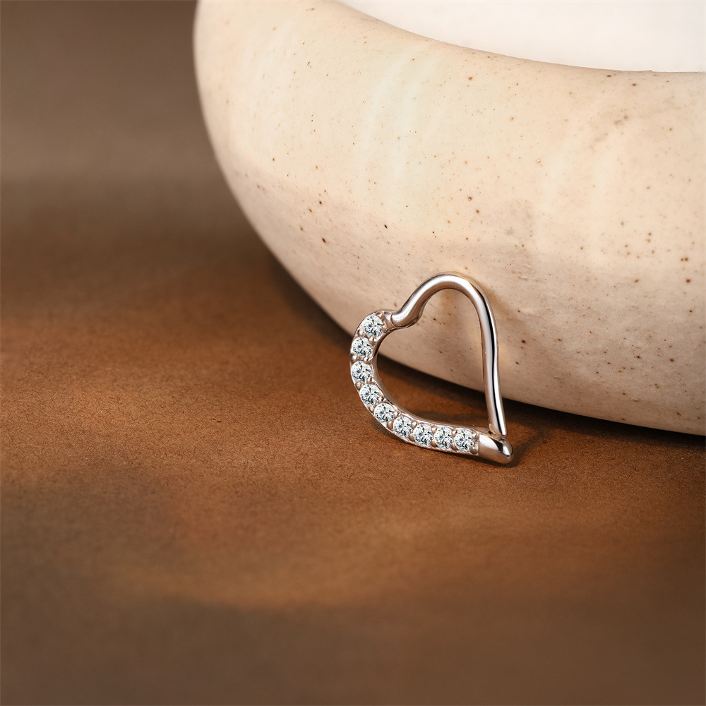 Boucles D'Oreilles En Moissanite Pour Femme, Collection Simple Series Sweet Heart, Plaquées Platine S925. Image5
