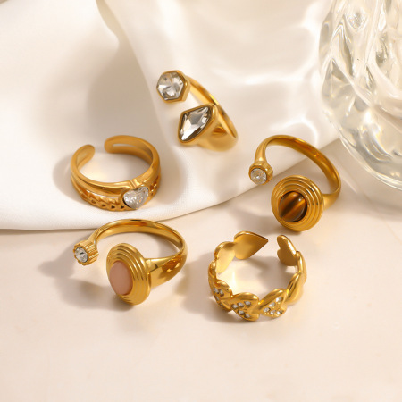 Bagues en acier inoxydable étanches couleur or, forme irrégulière, style cœur, collection Simple Series Daily Flower. Zircon doré.