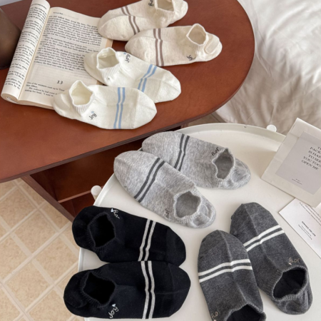 Chaussettes basses à lettres unies basiques et couleurs contrastées