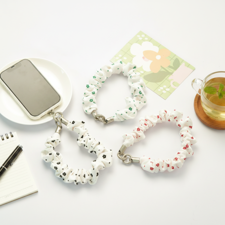 Chaîne de téléphone en polyester à motif floral décontracté, collection Simple Series