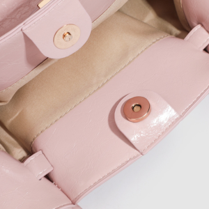 Sac Oreiller Femme Style Minimaliste Avec Finitions Métalliques, Couleur Unie h5 Image7