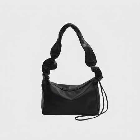 Sac bandoulière femme style punk élégant à rivets