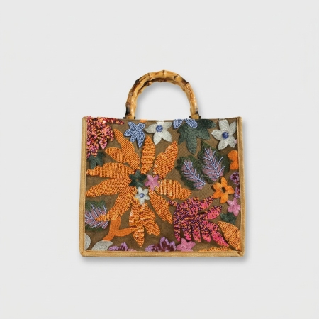 Sac à main léger et luxueux pour femme, orné de perles et de broderies florales.