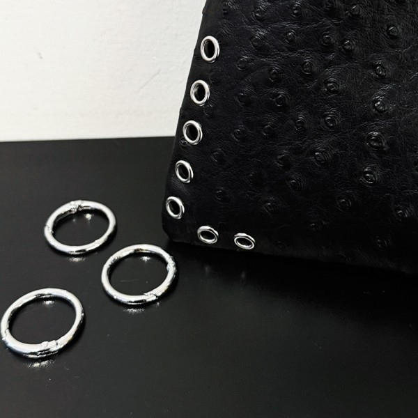 Sacs Bandoulière Femme En Pu À Rivets De Couleur Unie Image3