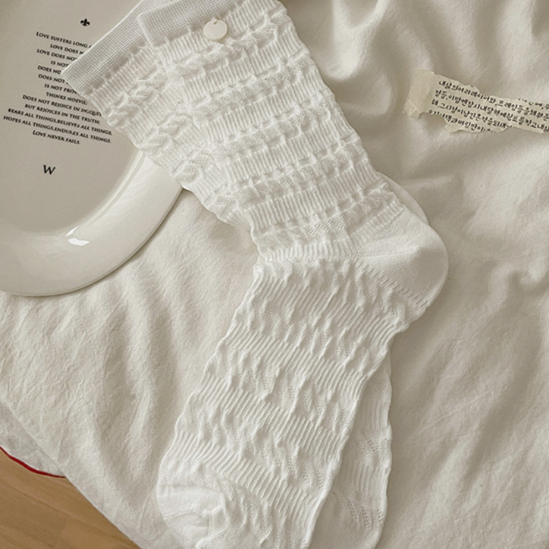 Chaussettes Mi-Mollet Fines Et Ouvertes En Pur Coton, Souples Et Décontractées, De Couleur Unie. 