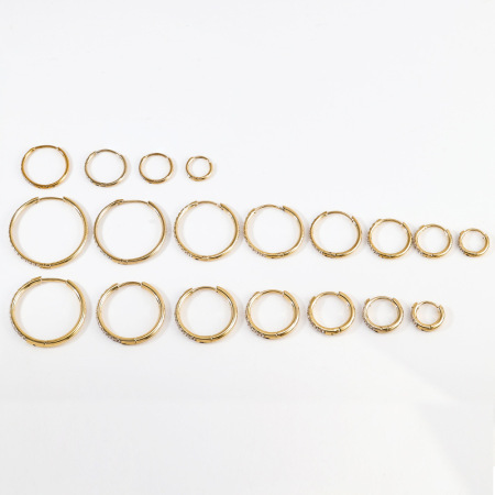 Boucles d'oreilles créoles pour femmes en acier inoxydable, coloris uni, collection Simple Series Daily