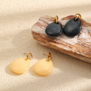 Boucles D'Oreilles Pendantes Simples En Acrylique Pour Femmes h5 Image3