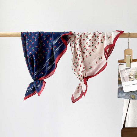 Écharpes D'Été Pour Femmes En Coton Sweet Cherry De La Collection Romantic