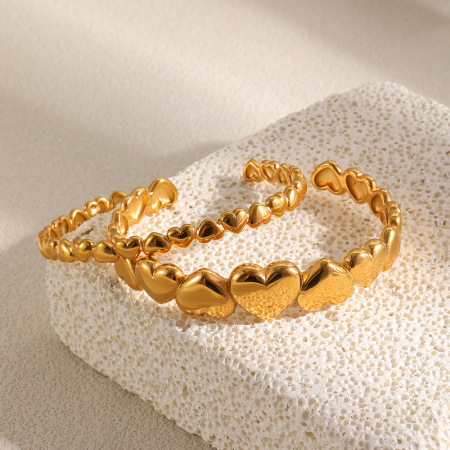 Bracelets manchettes pour femmes en acier inoxydable, étanches, couleur or, avec motif cœur 2