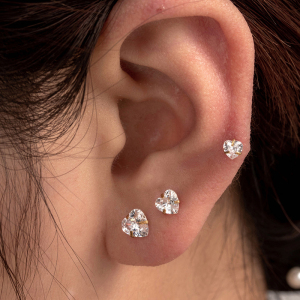 Boucles D'Oreilles Piercing Pour Femme, 1 Pièce, Série Simple Heart, En Acier Titane Sans Placage, Avec Zircon. h5 Image2