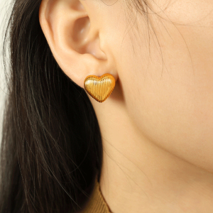 1 Paire De Boucles D'Oreilles Puces Pour Femme, En Acier Inoxydable Plaqué Or, Forme Cœur Simple, Collection Simple. h5 