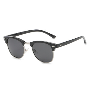 1 Paire De Lunettes De Soleil Simples En Plastique De Couleur Unie Pour Femmes h5 