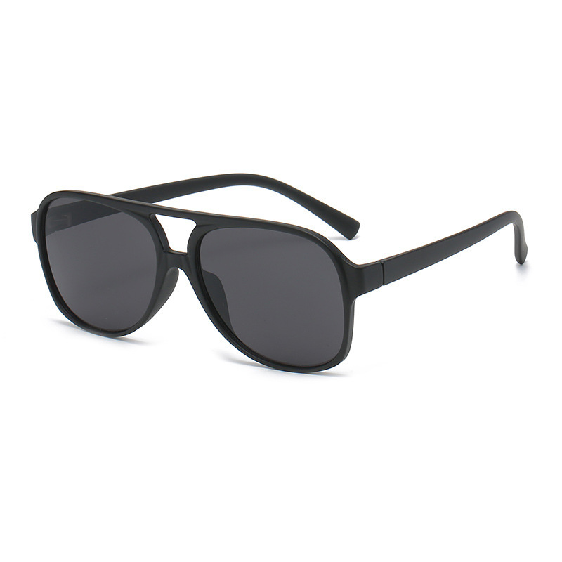 1 Paire De Lunettes De Soleil Simples En Plastique De Couleur Unie Pour Femmes 