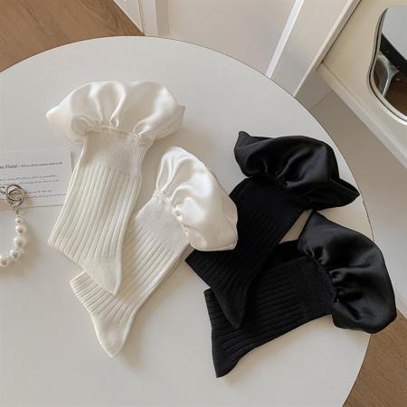 Chaussettes mi-mollet élégantes unies à bords volantés 2
