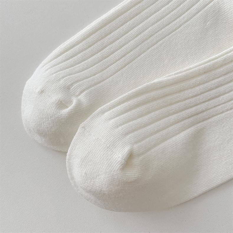 Chaussettes Mi-Mollet Élégantes Unies À Bords Volantés Image6