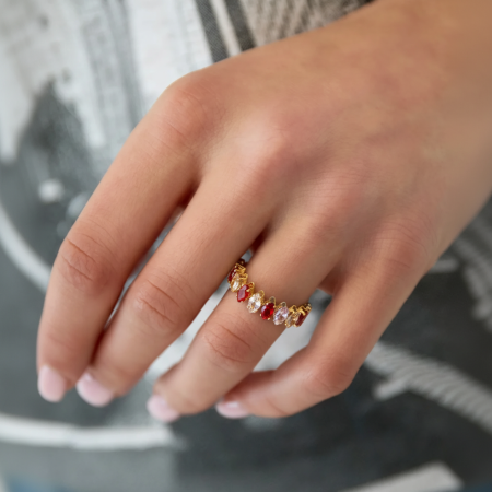 Bague luxueuse ronde en acier inoxydable étanche avec pierre précieuse 2