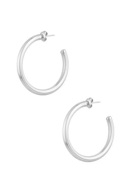 boucles d'oreilles classiques moyennes
