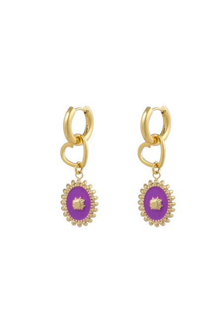 Les Boucles D'Oreilles Embrassent La Vie