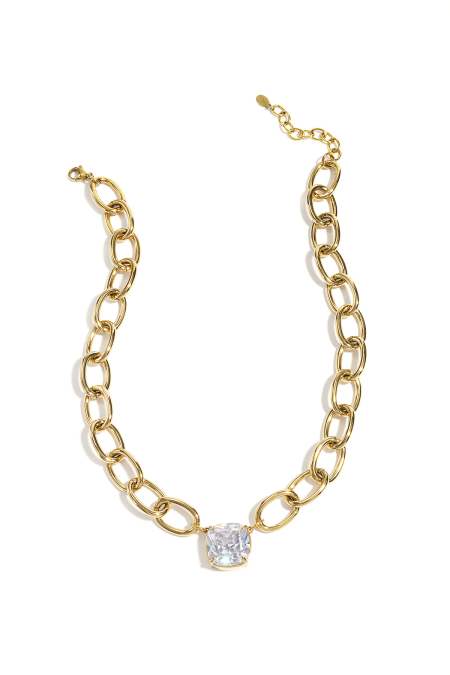 Chaîne à maillons avec pendentif imposant