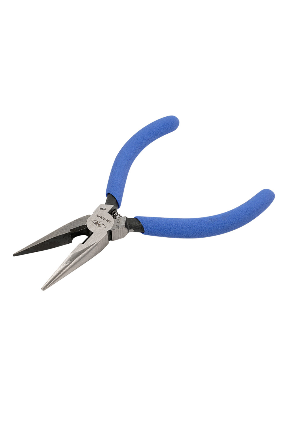 Couper Les Bijoux Avec Une Pince À Bec Plat 