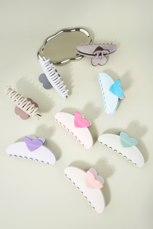 Barrette À Cheveux Avec Détail Coeur h5 Image3