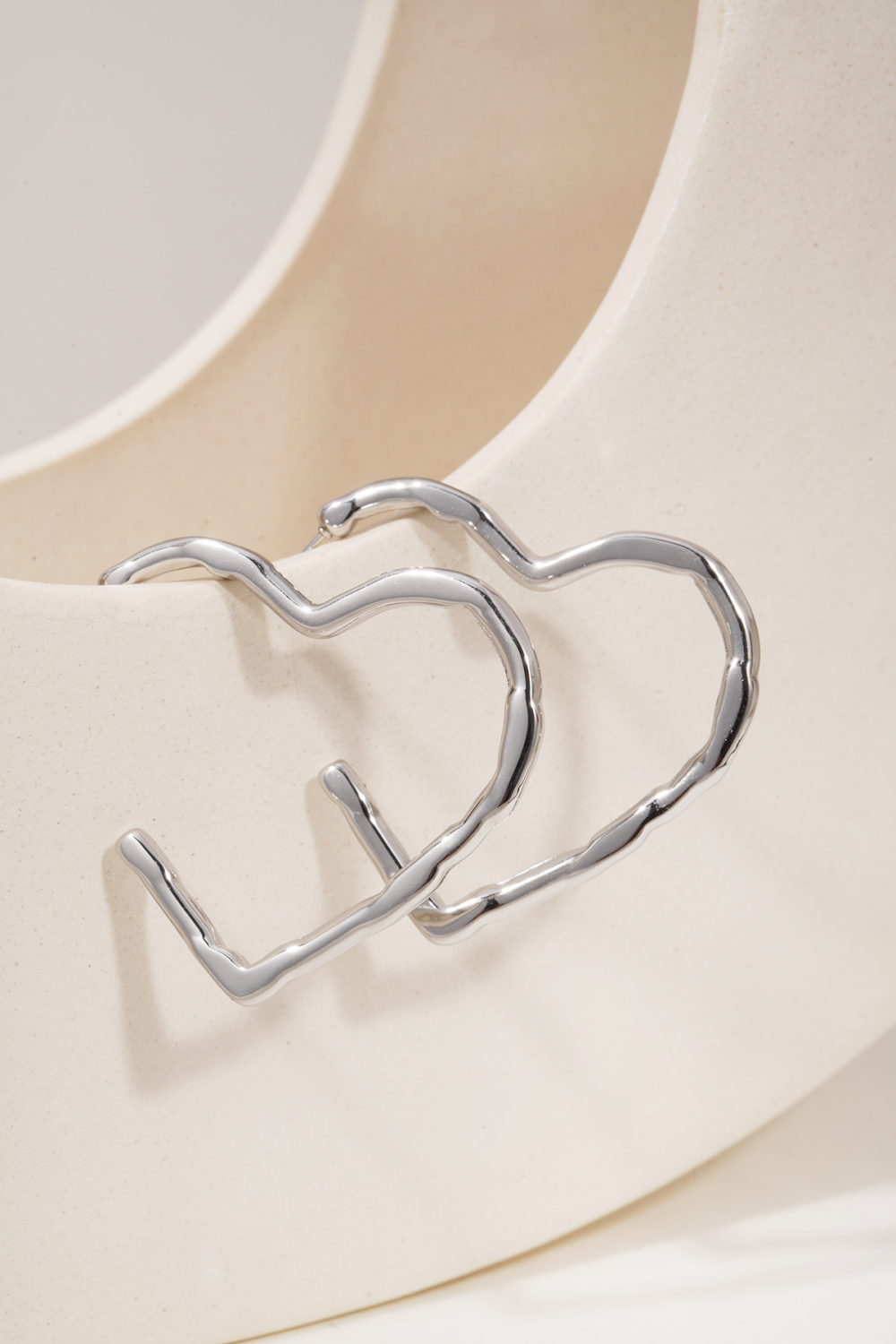 Boucles D'Oreilles Créoles Grand Cœur Image4