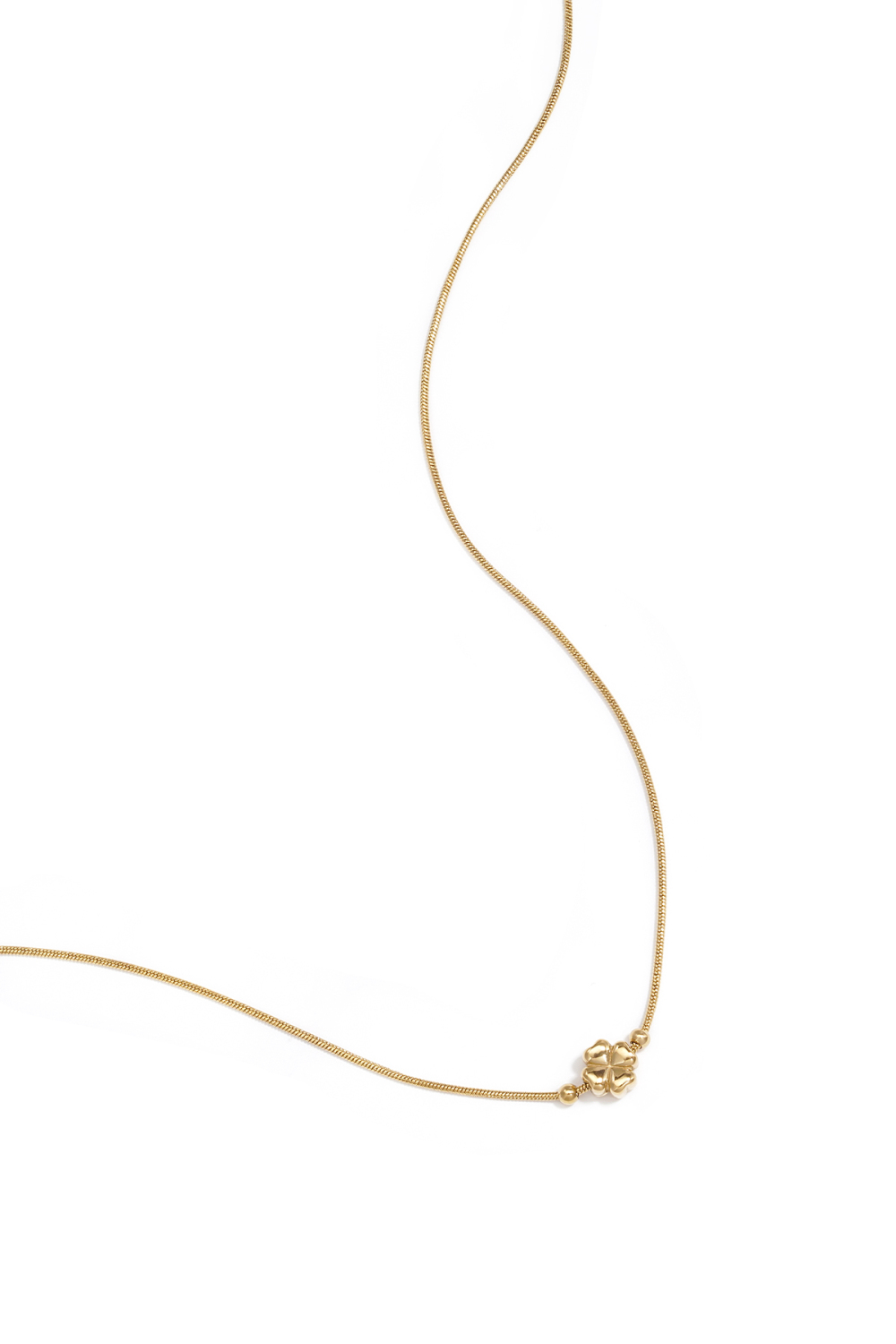 Collier Minimaliste Avec Un Trèfle 