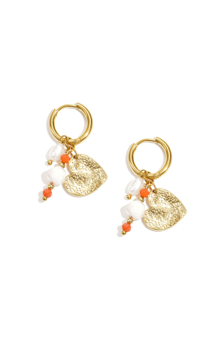 Boucles d'oreilles avec perles et breloque en forme de cœur