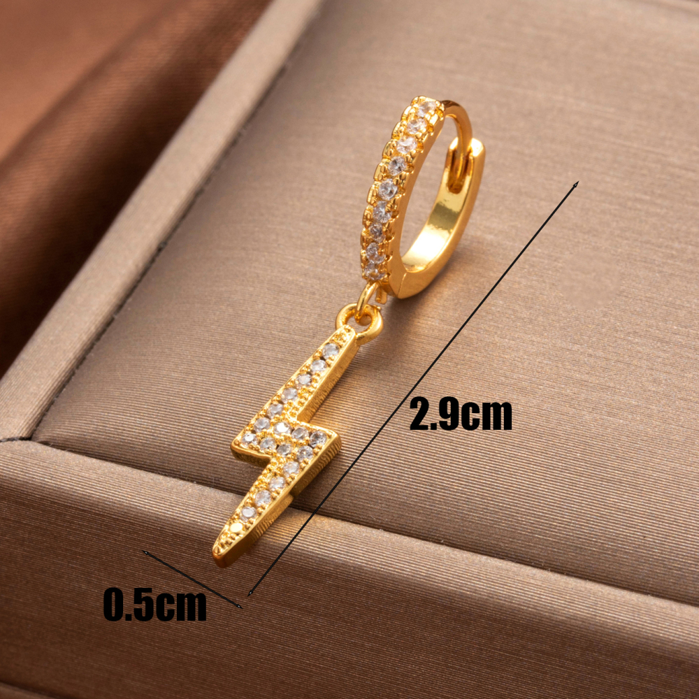 Boucles D'Oreilles Piercing Femme Simple Series Classic Flower En Cuivre Sans Placage, Ornées De Zircon. 