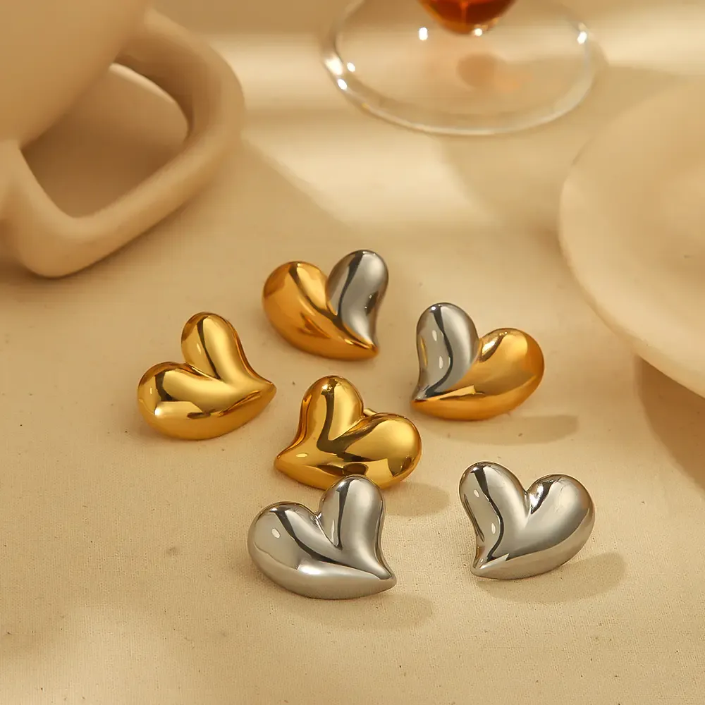 1 Paire De Boucles D'Oreilles Classiques En Acier Inoxydable Plaqué Or  En Forme De Cœur Brillant Asymétrique Pour Femme À Porter Au Quotidien 