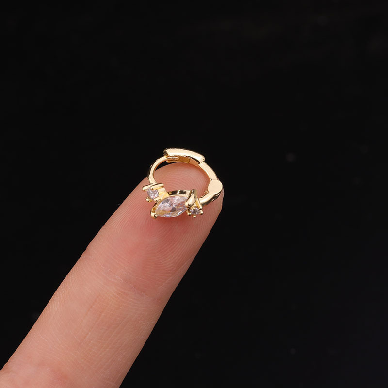 Boucles D'Oreilles Piercing Pour Femme, 1 Pièce, Série Simple, Géométriques, En Acier Titane Sans Placage, Avec Zircon. Image2