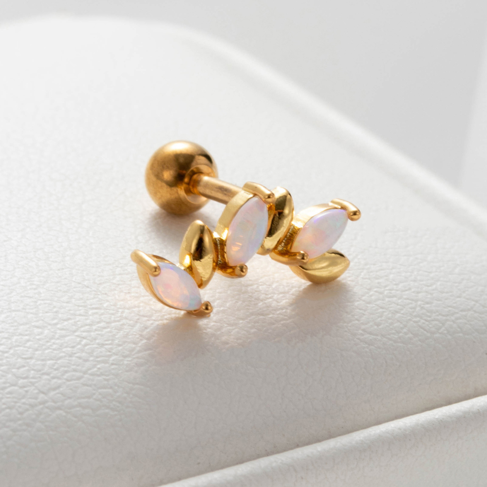 Boucles D'Oreilles Piercing Femme Simple Series Classic Heart En Acier Titane Sans Placage, Ornées De Zircon. h5Image2