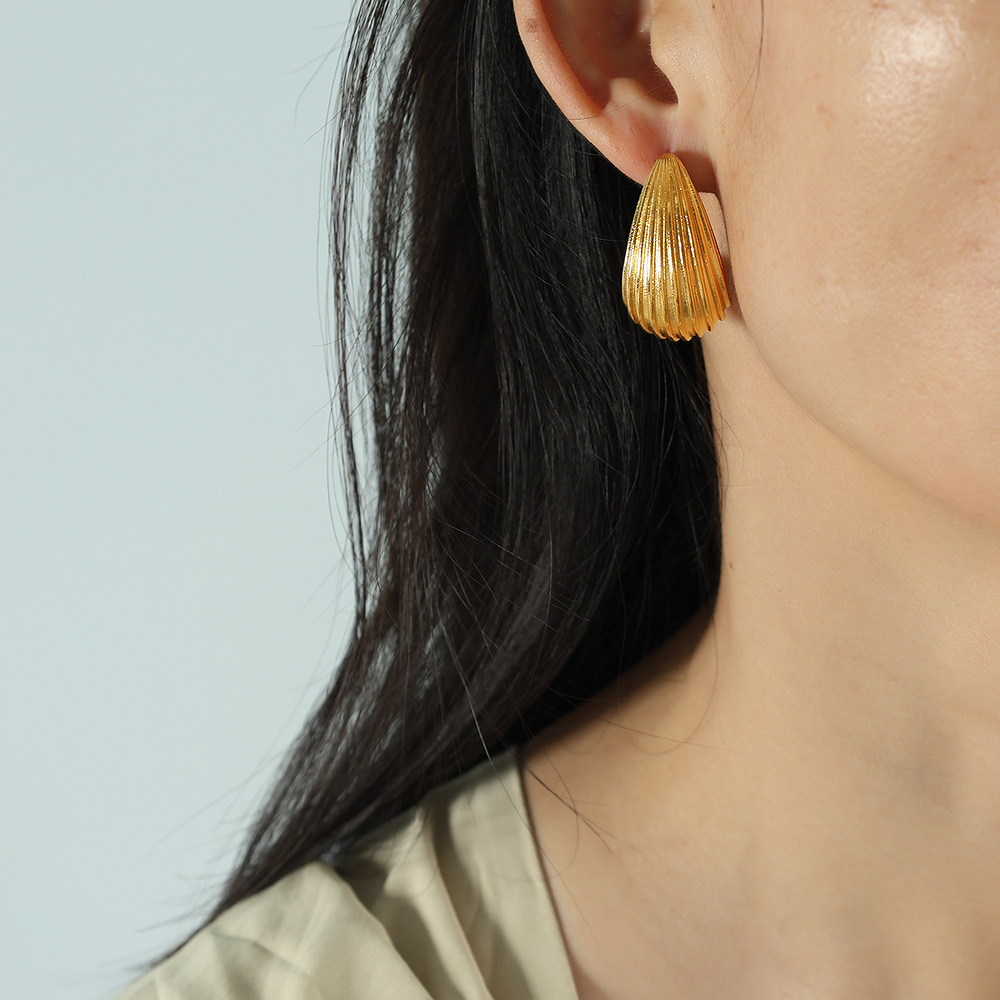 1 Paire De Boucles D'Oreilles À Tige Pour Femme En Acier Inoxydable Plaqué Or , Série Simple, Forme Goutte 