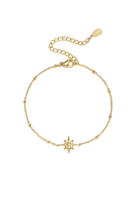 Bracelet orné de perles et d'une étoile filante en pierre