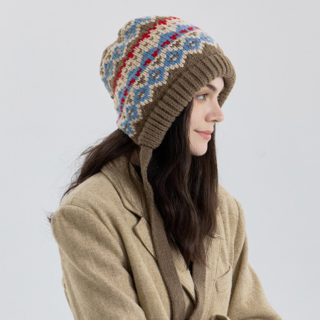 Chapeau pour femme en polyester tissé Fair Isle, série classique, 1 pièce