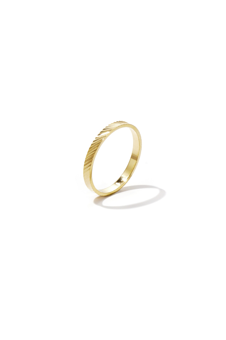 Bague imposante ornée de perles
