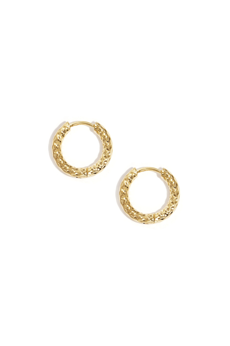 boucles d'oreilles avec détails gravés